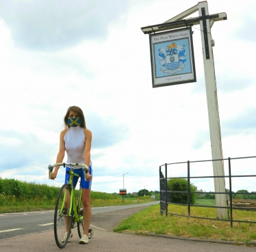 Annie Cycling